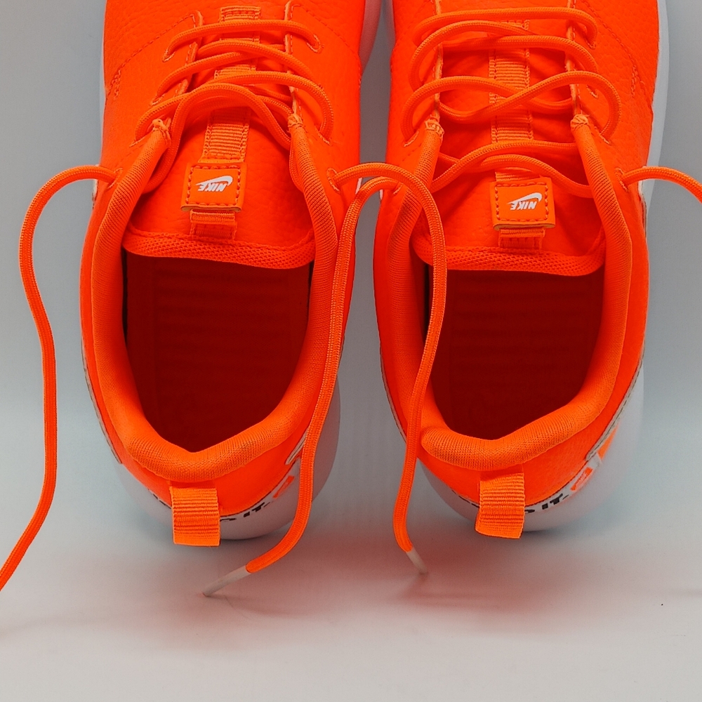 Nike Rosche 1 Premium 'Total Orange' Streetwear/Running Shoes Size 6 for Women - Picture 11 of 11